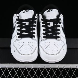 Nike Supreme SB Dunk Low