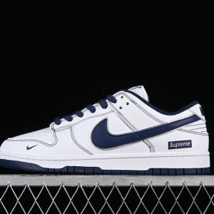 Nike Supreme SB Dunk Low