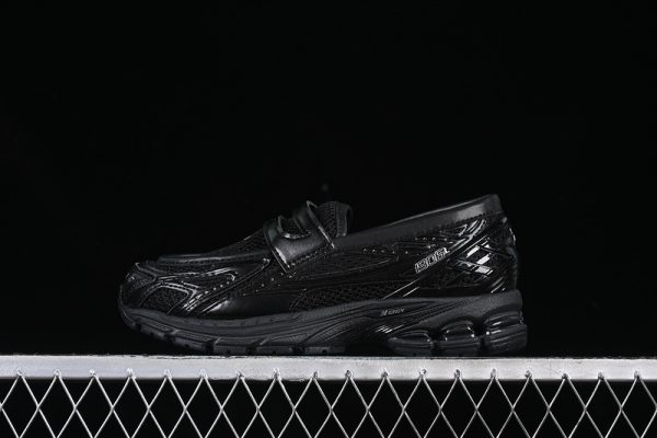 New Balance 1906