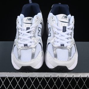 New Balance 530