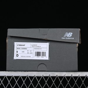 New Balance 1906
