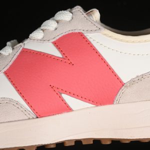 New Balance 230