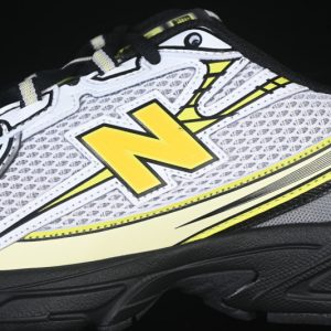 New Balance 740