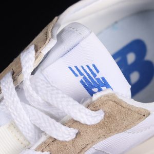New Balance 230