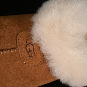 Ugg Dakota 5cm Maroom