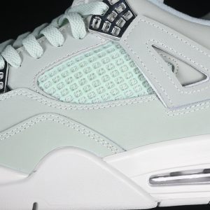 Nike Jordan 4