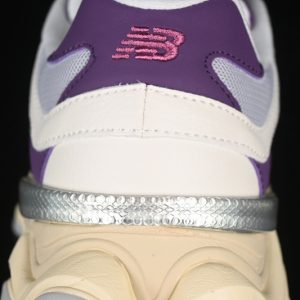 New Balance 9060 Magenta