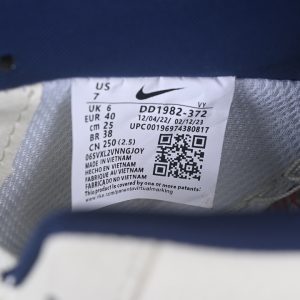 Nike Air Force 1 Low Casual Sneakers