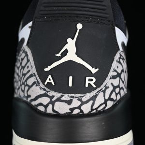 Nike Jordan Legacy
