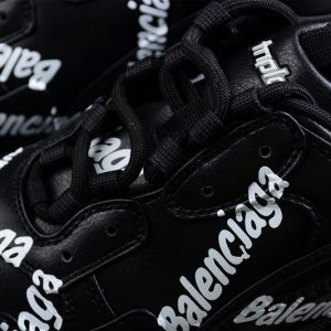 Balenciaga Triple S 3.0 Sneakers