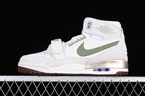 Nike Jordan Legacy