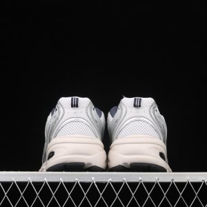 New Balance 530