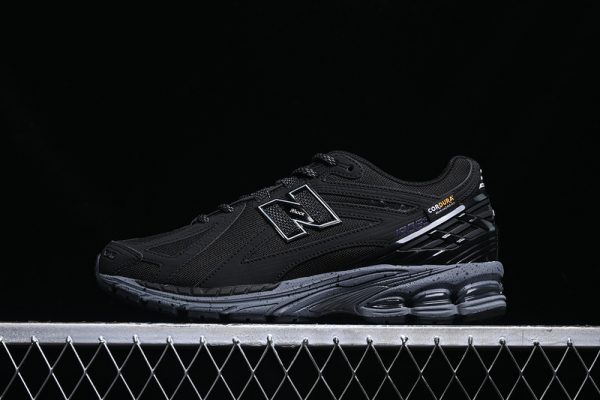 New Balance 1906
