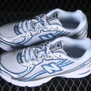 New Balance 740