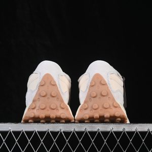 New Balance 230