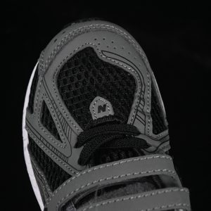 New Balance 1906