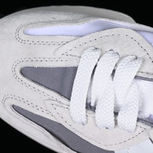 New Balance 230