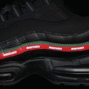 Nike Undefeated x Air Max 95 SP Air Cushion Shoes
