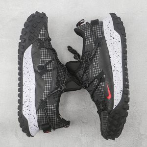 Nike ACG