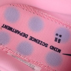 Nike Mind 002
