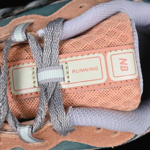 New Balance 1906