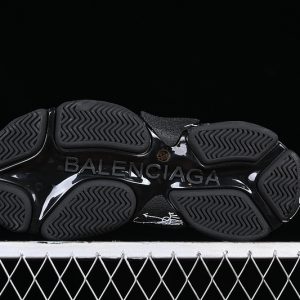 Balenciaga Triple S