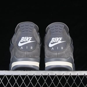 Nike Jordan 4