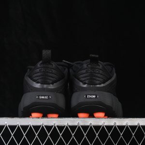 Nike Mind 002