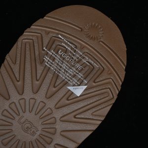 Ugg Classic Uitra Mini Maroom
