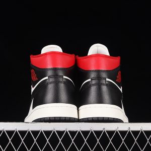 Nike Jordan 1 Mid