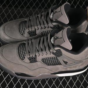 Nike Jordan 4