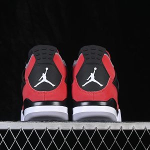 Nike Jordan 4