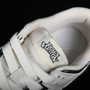 Nike SB Dunk Low Lv