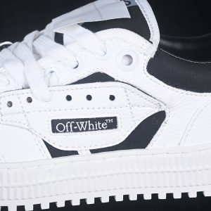 Off-White 3.0 Court Round Toed Lace Up Low Top Casual Sneakers
