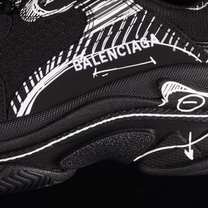 Balenciaga Triple S