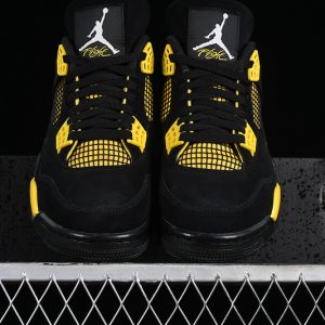 Nike Jordan 4