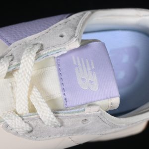 New Balance 230
