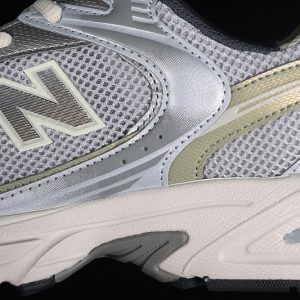 New Balance 530