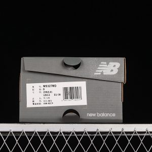 New Balance 230
