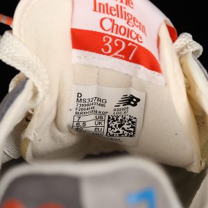New Balance 230