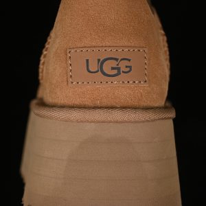 Ugg Dakota 5cm Maroom