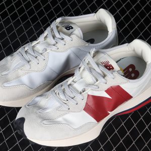 New Balance 230