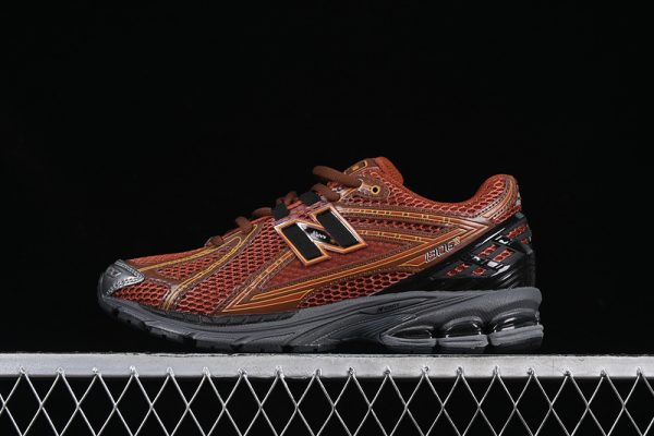 New Balance 1906