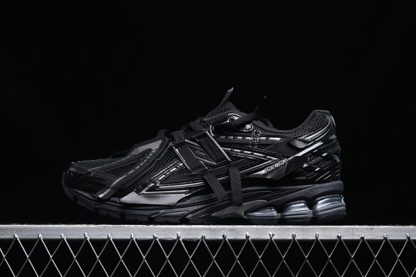 New Balance 1906
