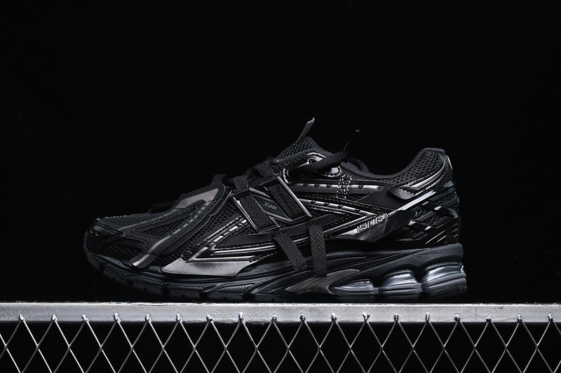 New Balance 1906