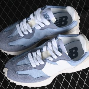 New Balance 230