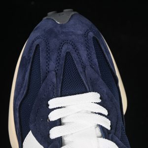 New Balance 230