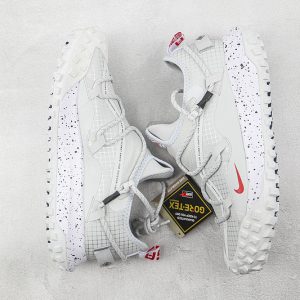 Nike ACG