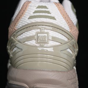 New Balance 1906