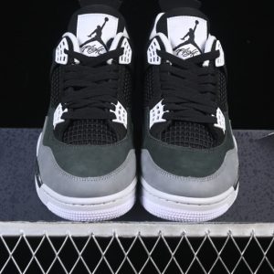 Nike Jordan 4